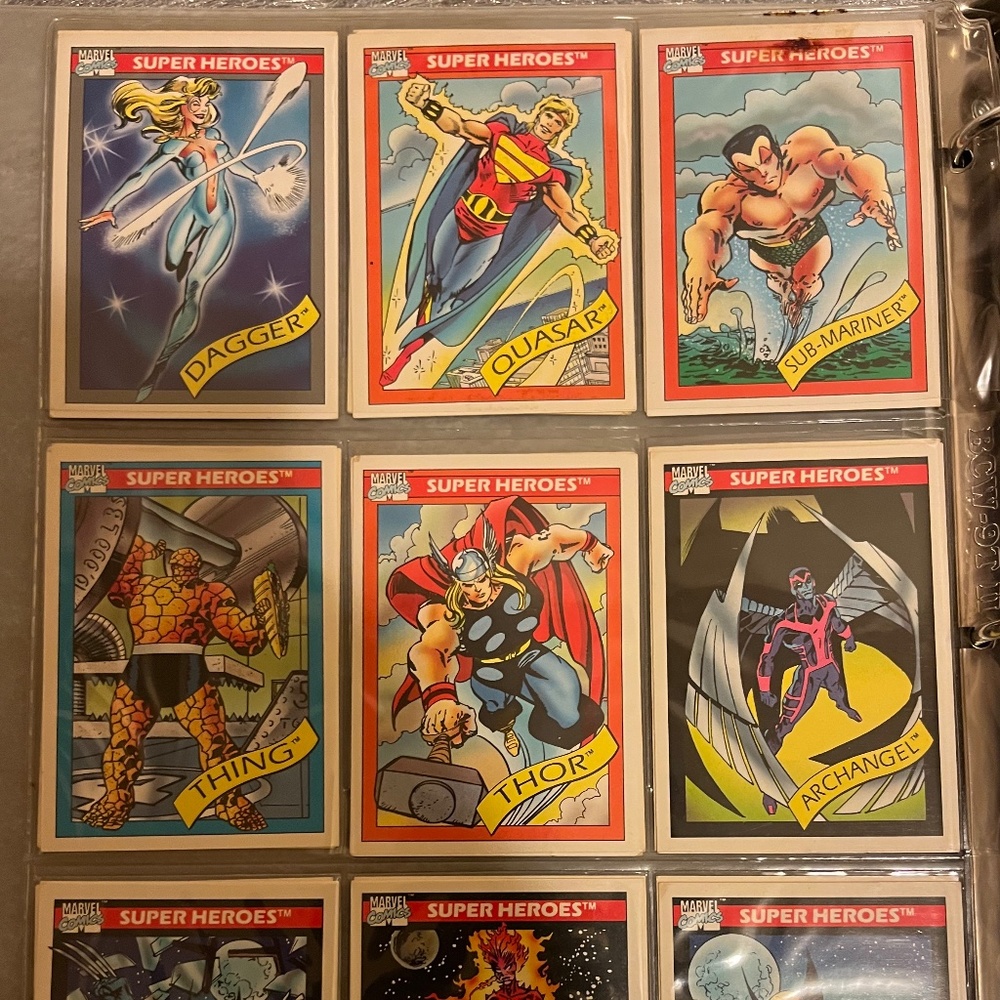 Marvel Universe Comic Cards - Published 1990